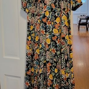 Beautiful fall colors Natural Life Midi dress.